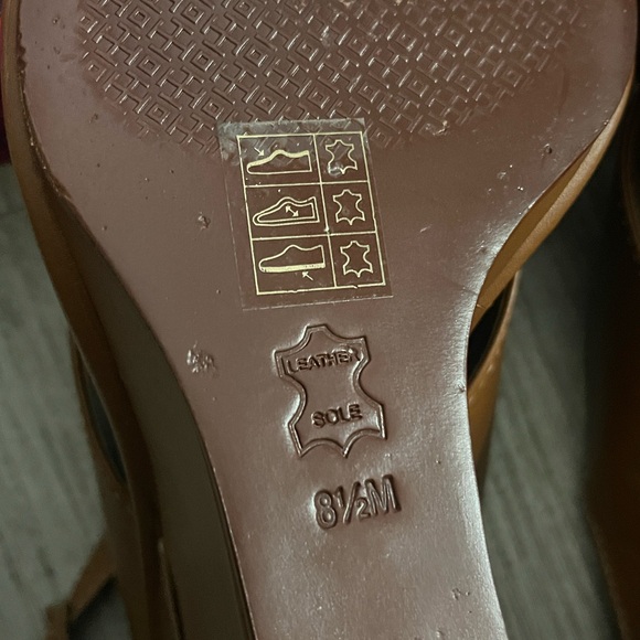 Tory Burch Gabrielle Leather Wedges - Picture 11 of 13